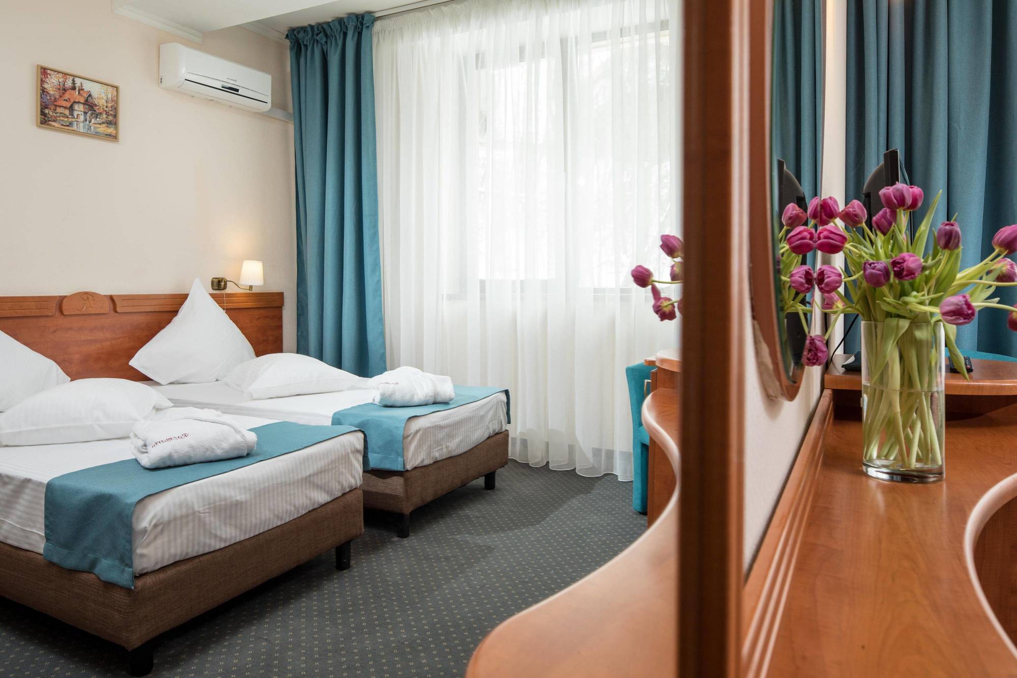 Hotel Rozmarin Предеал Екстериор снимка