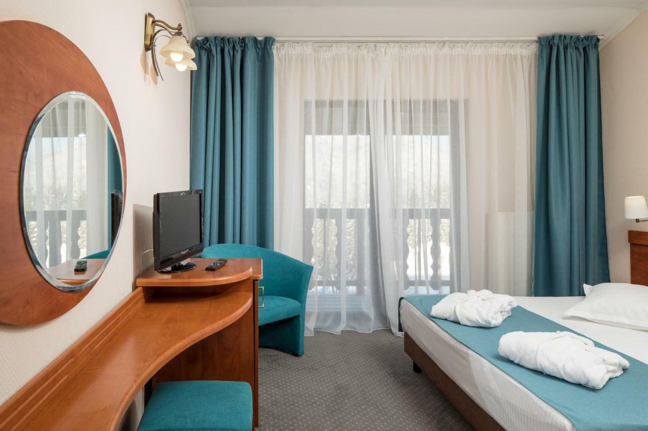 Hotel Rozmarin Предеал Екстериор снимка
